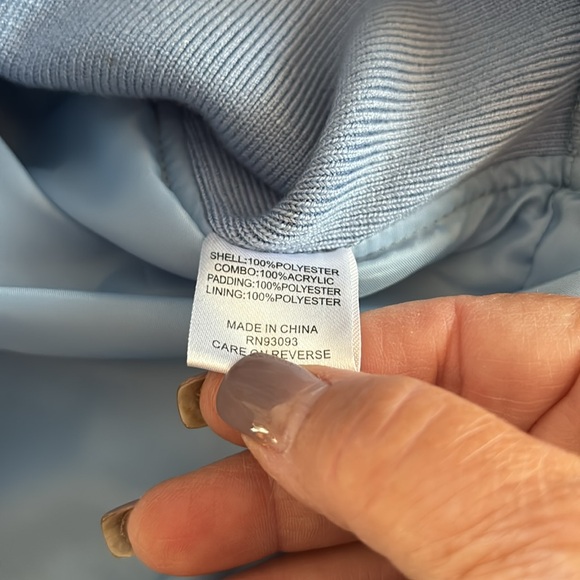 Quilted vest - Picture 7 of 7